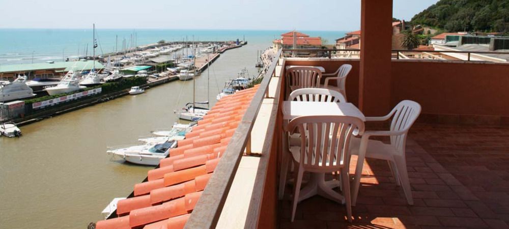 Roma Hotel Castiglione della Pescaia Kültér fotó