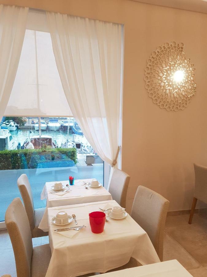 Roma Hotel Castiglione della Pescaia Kültér fotó